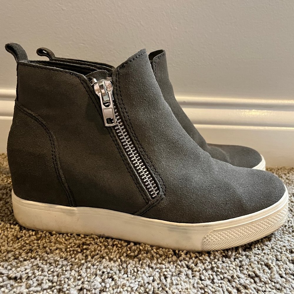 Sneaker Wedges